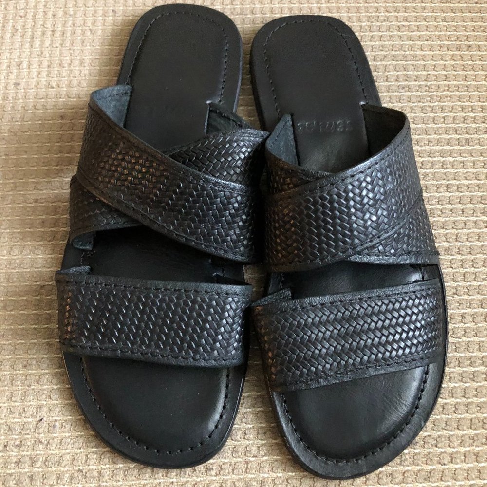 Lloyd Men's Black Leather Sandals.